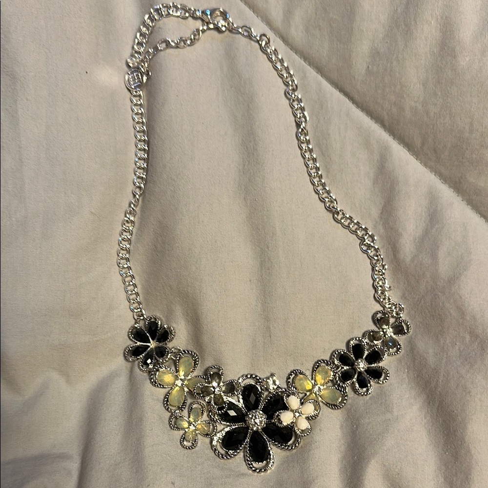 Floral Silver and Black Necklace